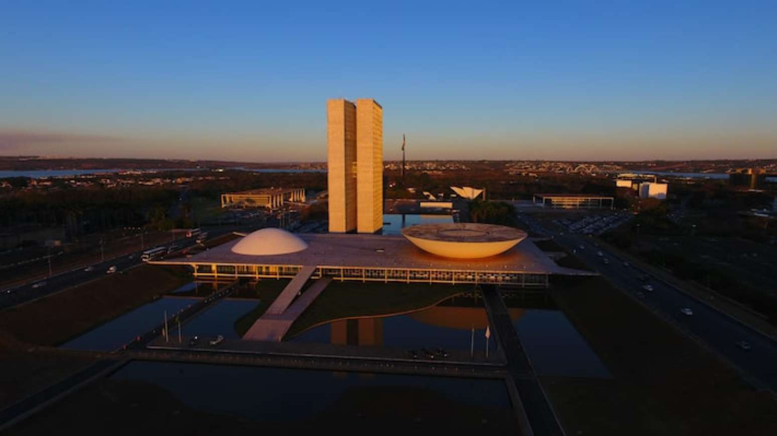 Câmara aprovou projeto que cria a Universidade Federal da Fronteira Norte (UFFN); texto segue para análise no Senado