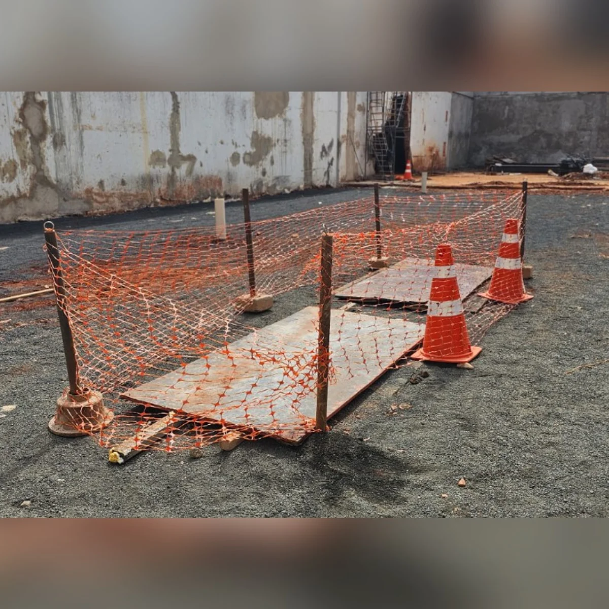 Trabalhador cai em galeria subterrânea e é resgatado em Uberlândia