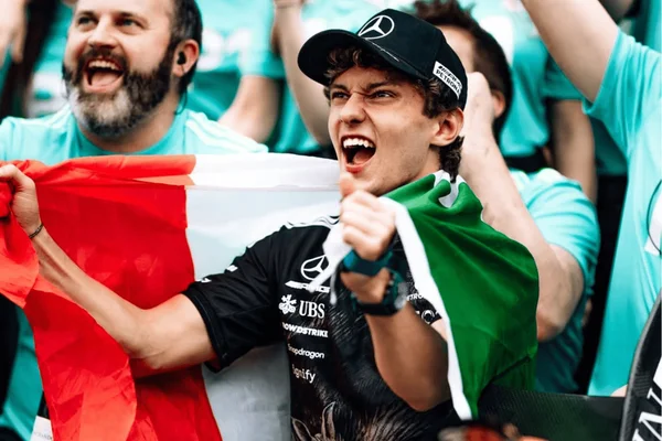 F1: em sessão com bandeira vermelha, Antonelli lidera TL2 em Madri - destaque galeria