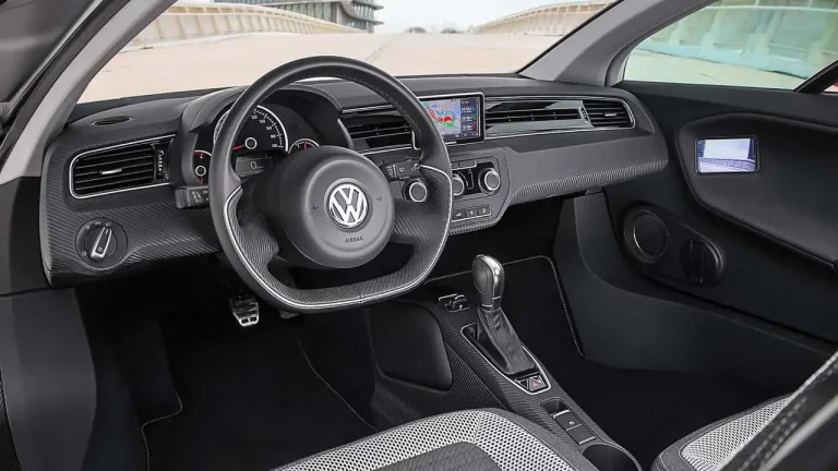 Volkswagen cria elétrico que roda 1.278 km com uma recarga
