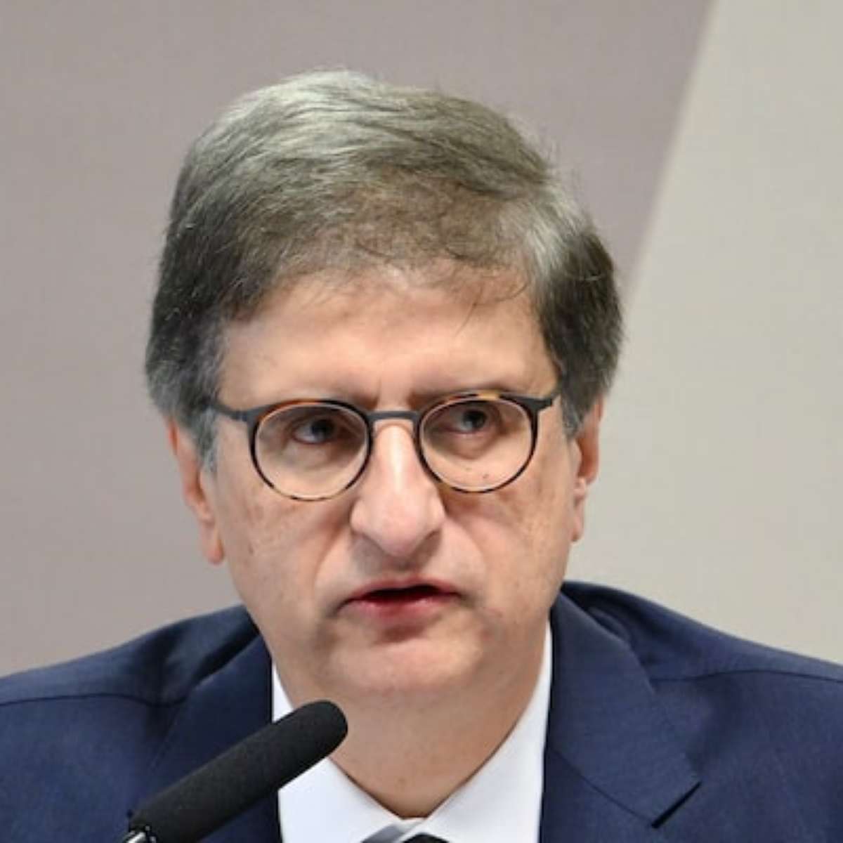 Gonet reitera pedido para que Mendonça libere todo conteúdo de celular de Vorcaro