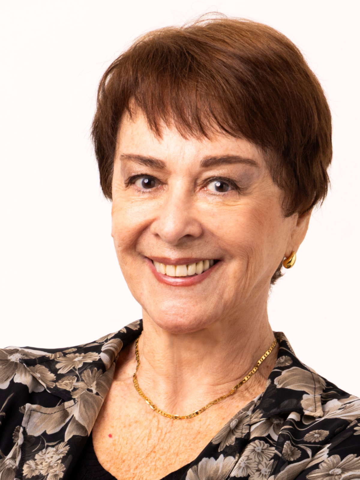 Nívea Maria descarta parar de trabalhar e diz que novelas passaram por 'censura' recente: 'Isso é triste'