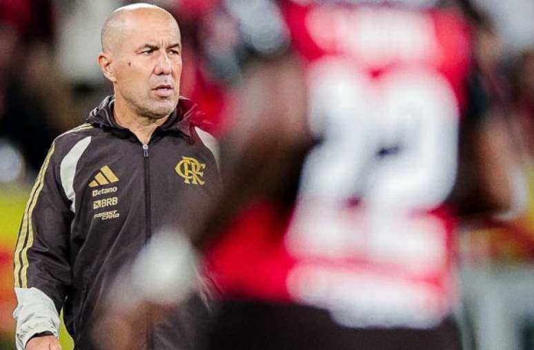Jardim admite jogo ruim do Flamengo e exalta torcida: "Fantástica"