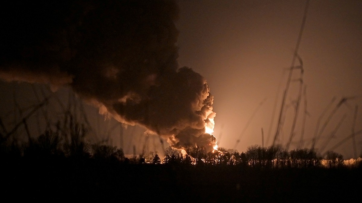Em Kharkiv, um estouro foi ouvido durante o estado de alerta aéreo.