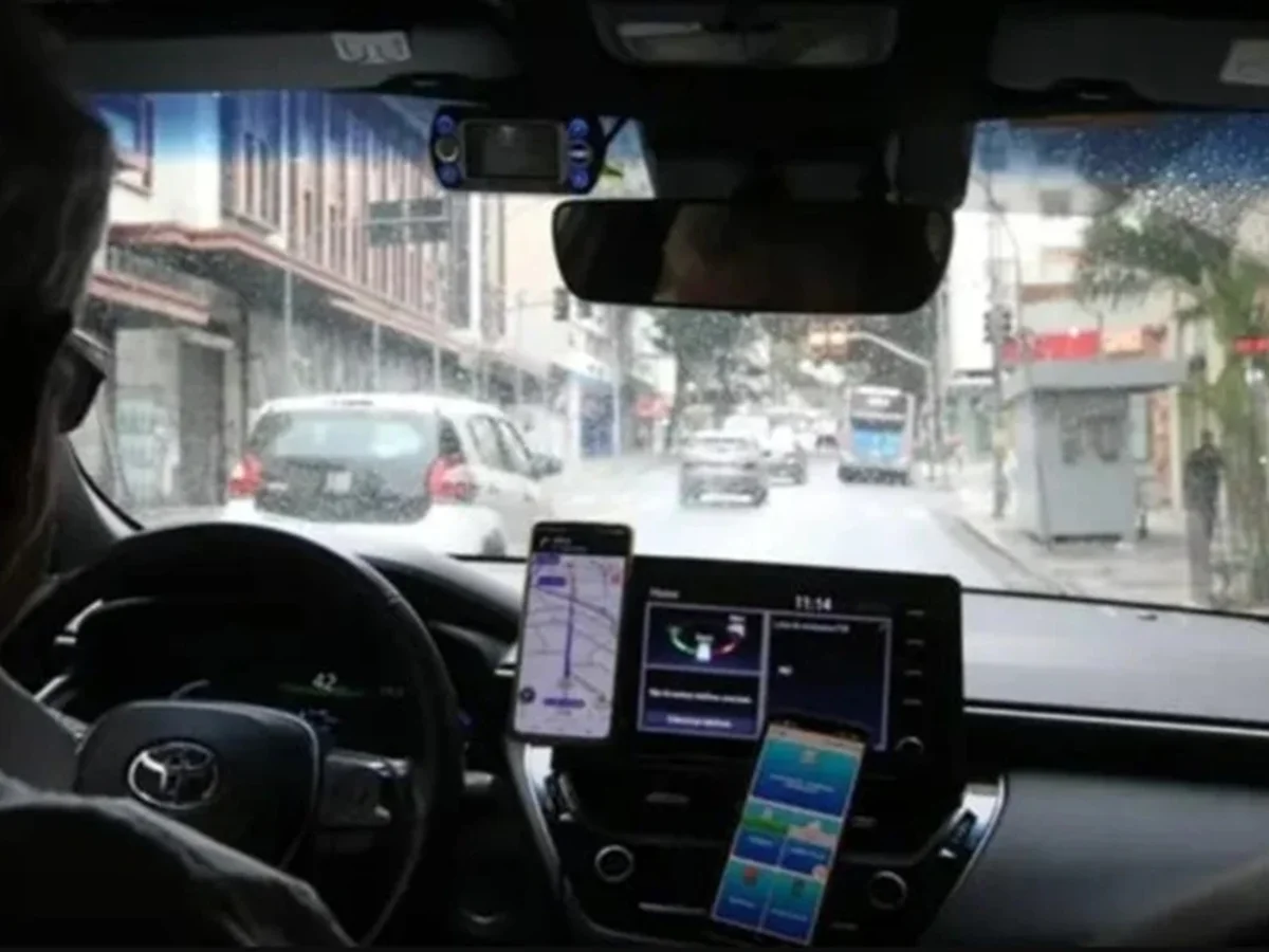 Senacon vai apurar falhas da Uber e da 99 no atendimento a idosos e PCDs