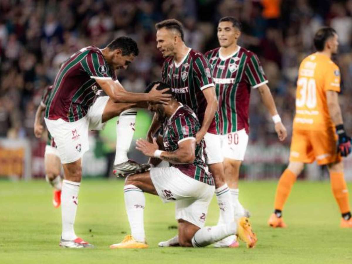 Ganso dá volta por cima e recupera protagonismo no Fluminense
