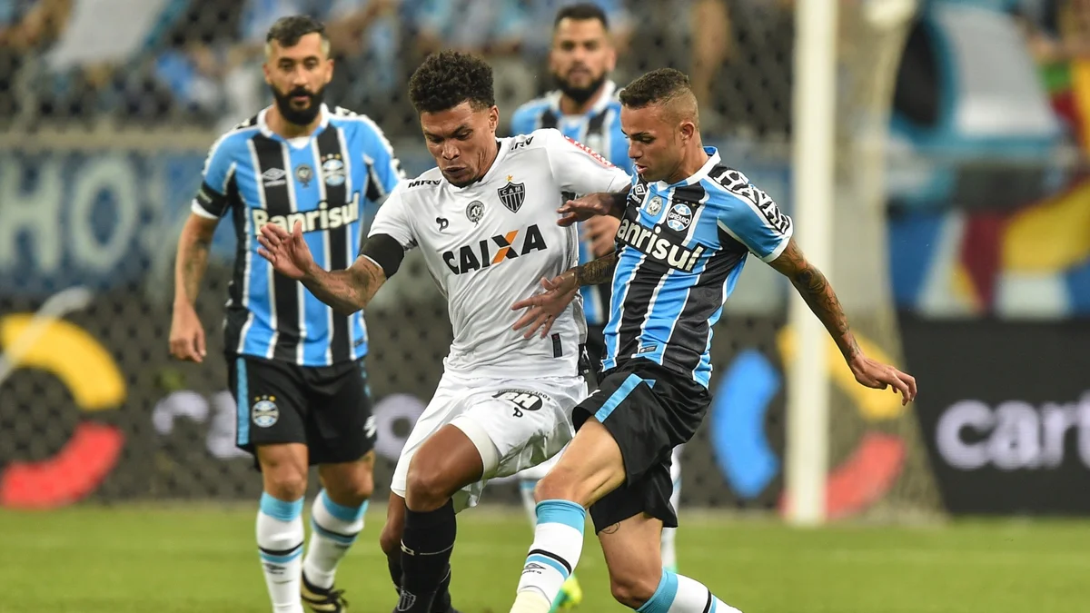 Semifinalistas, Atlético-MG e Grêmio decidiram Copa do Brasil há 10 anos