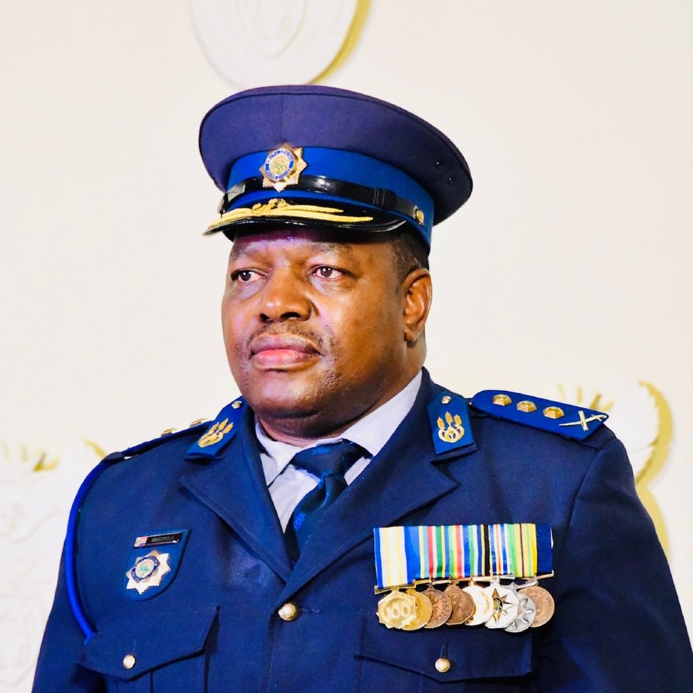 As acusações contra Masemola foram retiradas enquanto Cachalia sugere o retorno do chefe de polícia