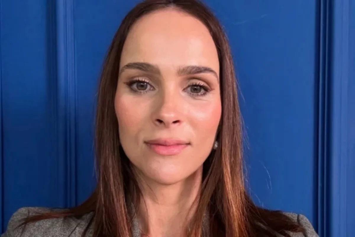 Letícia Cazarré relata complicações com filha internada na UTI: “Desabei”