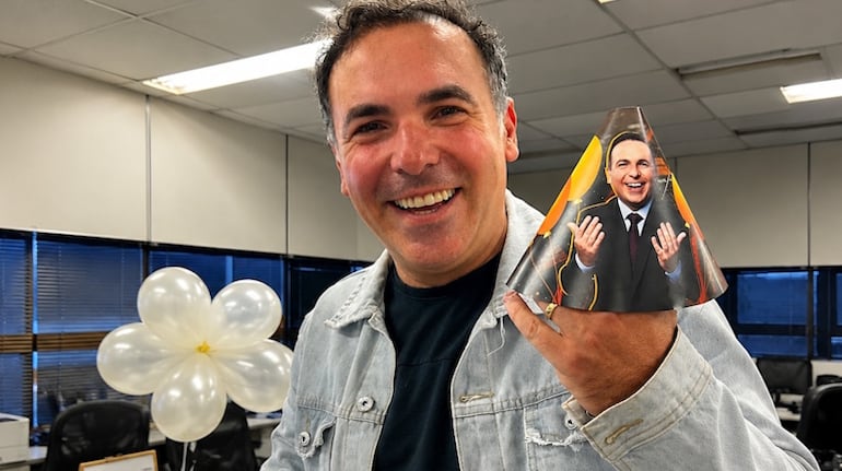 Bastidores! Gottino destaca a importância da língua de sinais e aproveita intervalo para aprender frases em Libras