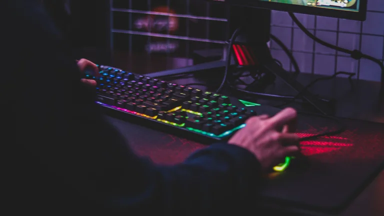 Mais telas e interação: por que os periféricos ganharam protagonismo