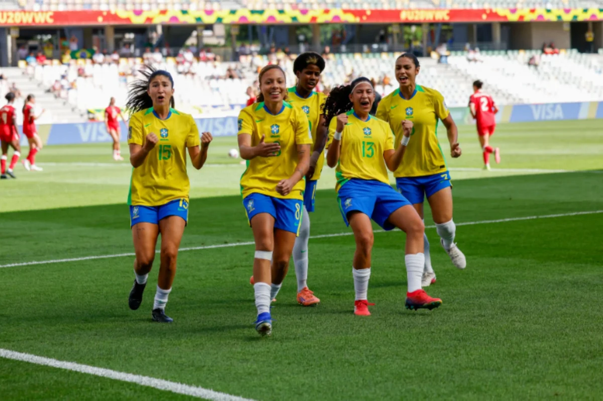 Imagem colorida da seleção brasileira sub-20- Metrópoles