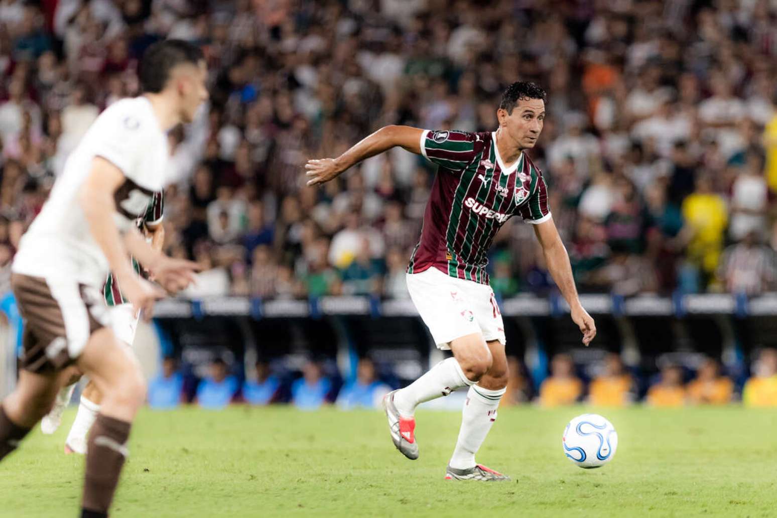 Ganso comandou o meio-campo do Fluminense na vit&oacute;ria sobre o Platense, da Argentina, na Libertadores &ndash;