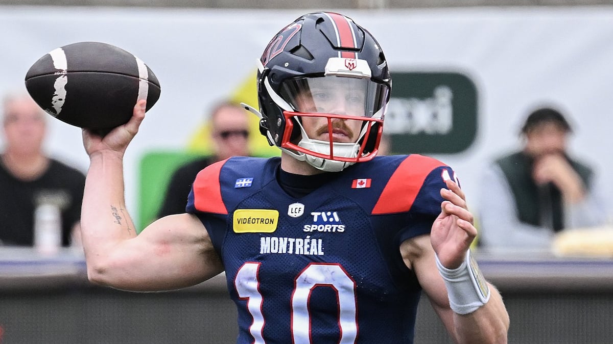 Alouettes' Alexander throws five TDs, reaches 5,000 yards in 44-24 win over Riders