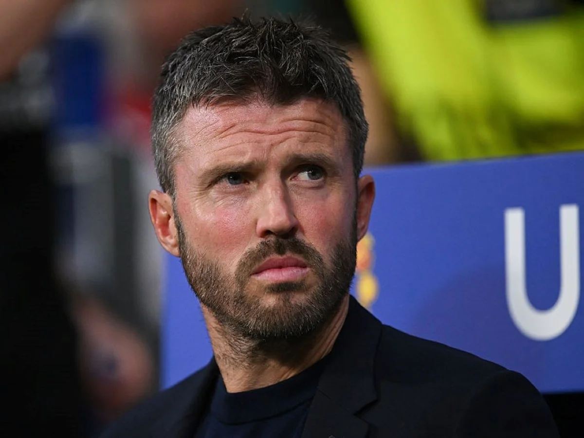 Carrick se pronuncia sobre falas de Lisandro Martínez: "Já superamos isso"