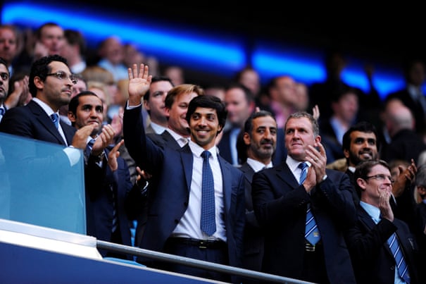 Khaldoon al-Mubarak: o equilibrista que deu um passo raro ao lado das acusações do City