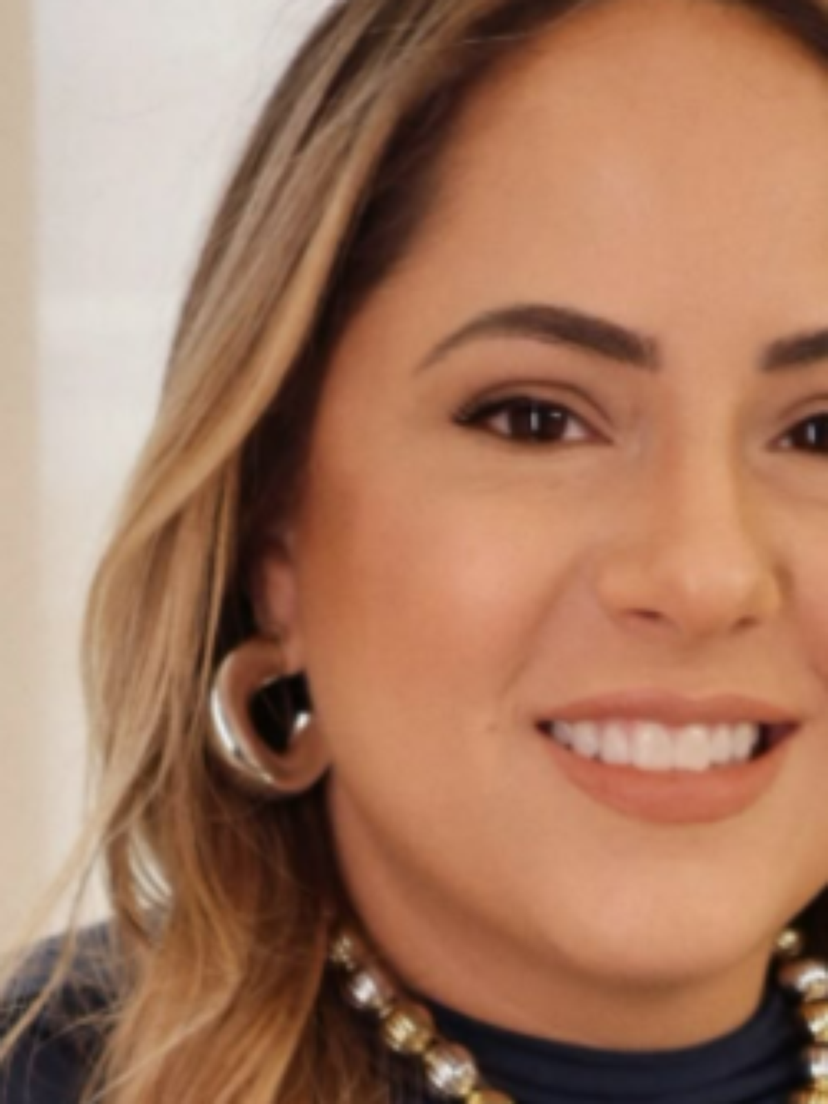 Médica que mandou trancar petistas em hospital durante as eleições é afastada
