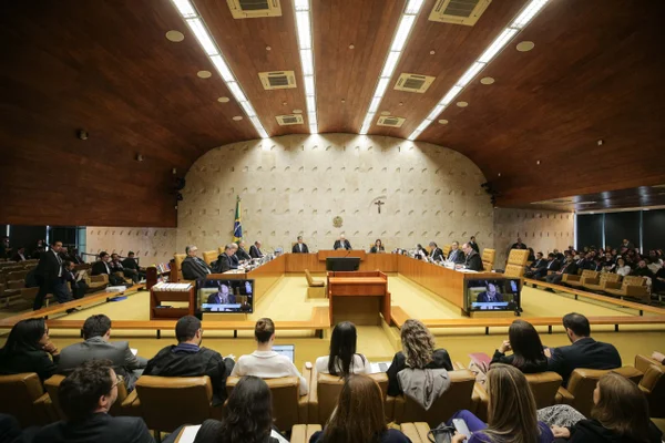 Indústria de precatórios arma golpe bilionário contra a União