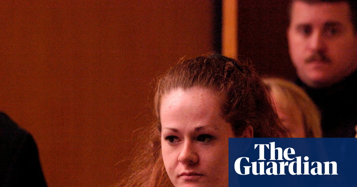 Christa Pike está consciente e falando após tentativa falha de execução, dizem advogados
