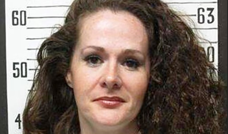 Condenada que sobreviveu a execução nos EUA está consciente e falando, dizem advogados