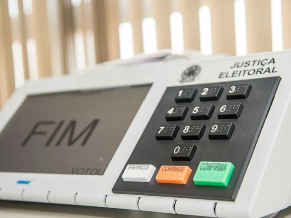 TRE-DF prepara urnas que serão utilizadas no 2° turno da eleição