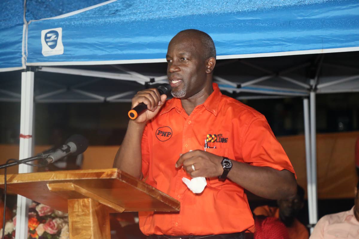 Scean Barnswell, minority leader in the Clarendon Municipal Corporation.
