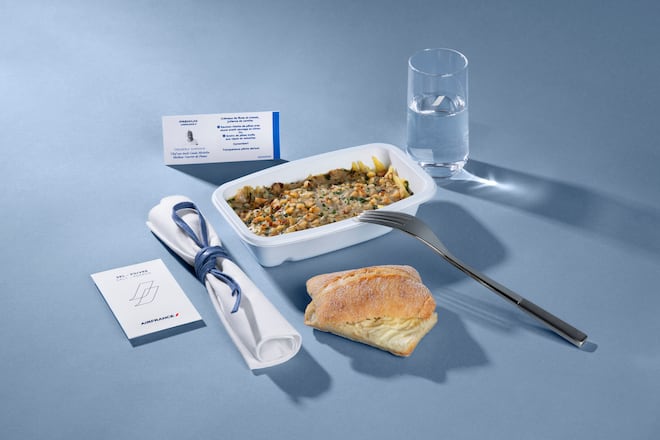 Air France reúne seis grandes nomes da gastronomia francesa para novos menus nos voos de longa distância