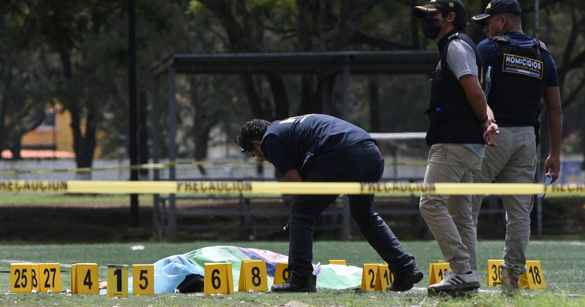 As autoridades guatemaltecas confirmam a participação de pelo menos dois atacantes no assassinato do ex-procurador Solórzano Foppa