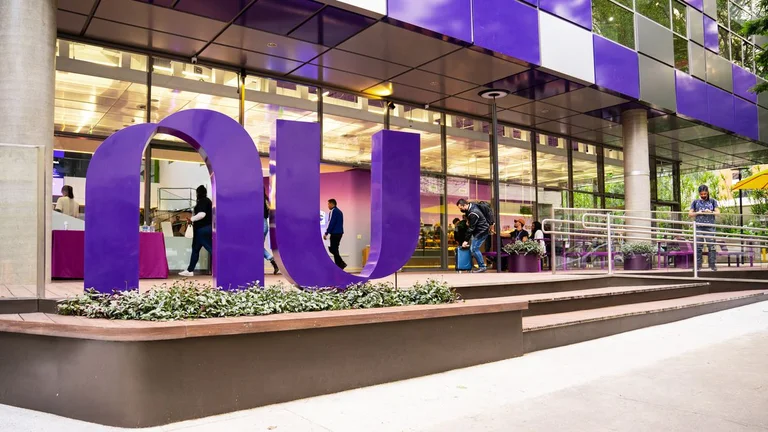 App do Nubank ganha IA que avalia carteira e sugere investimentos