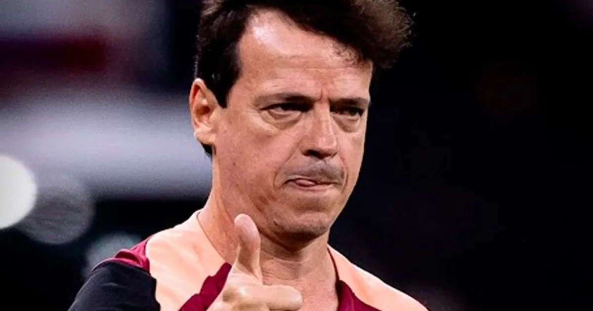 Fernando Diniz não é mais técnico do Corinthians