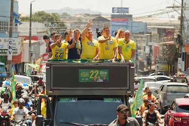 Campanha de Flávio busca apoio de adversários e aposta em vice para atrair votos do Nordeste