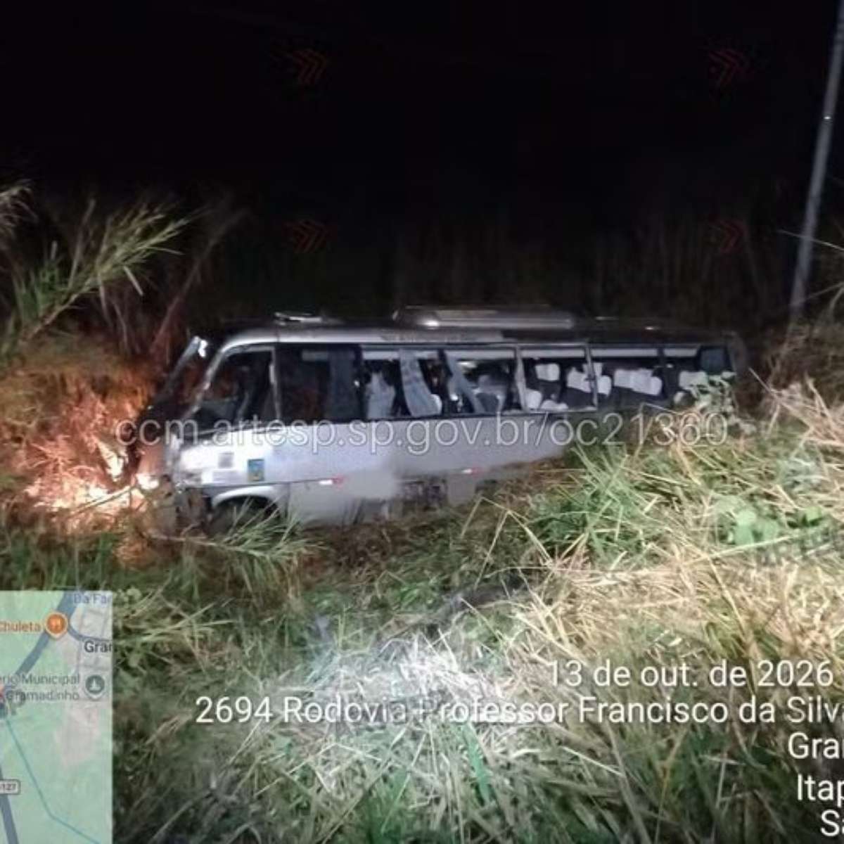 Acidente com micro-ônibus deixa três mortos em rodovia no interior de SP