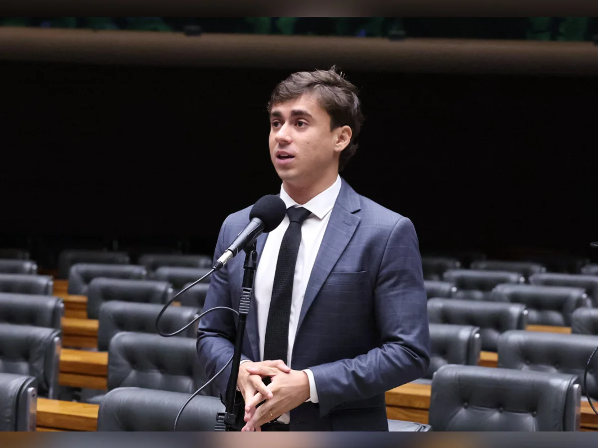 Nikolas ensina como tirar votos de Lula: "Não fale de Flávio"