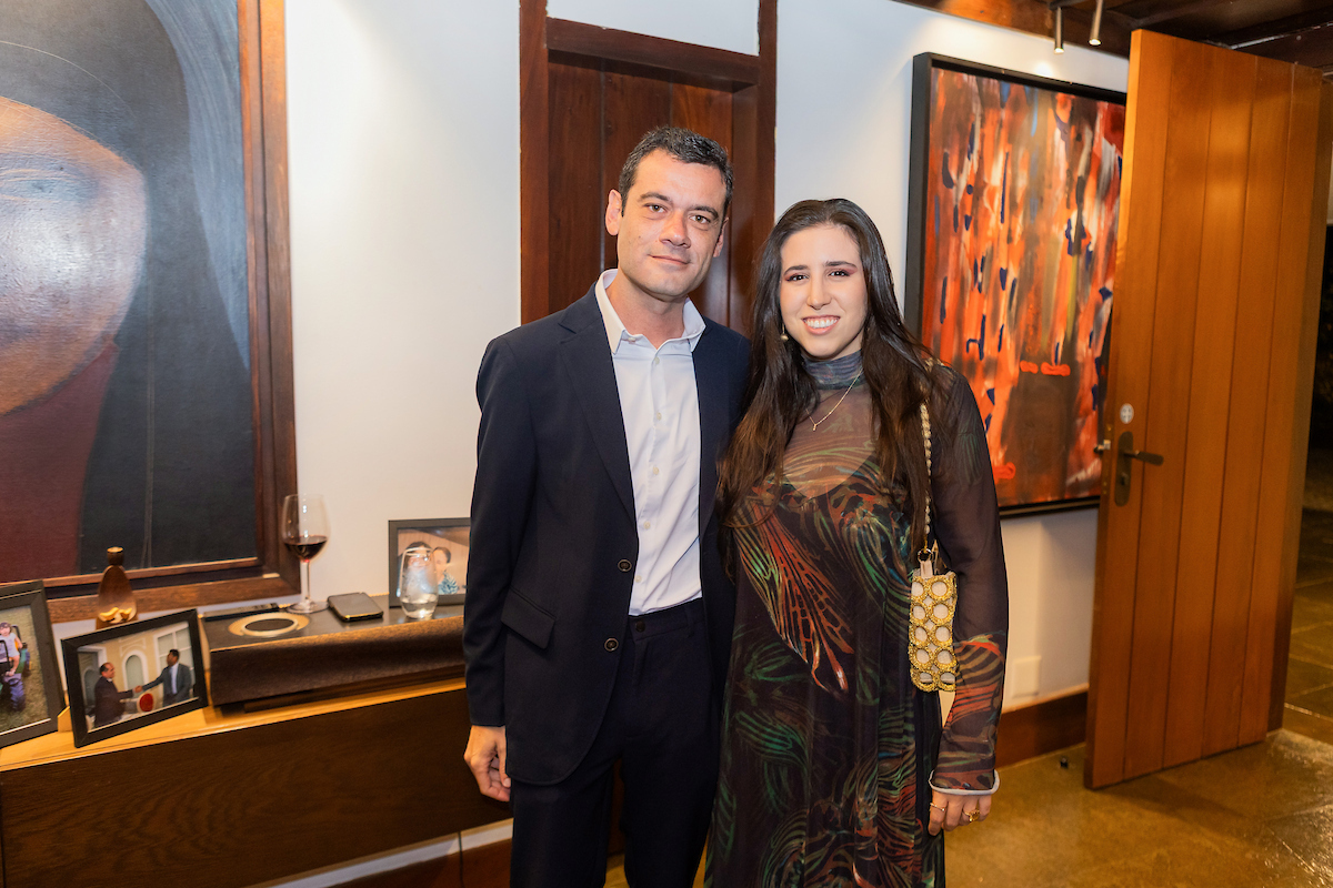 Gilmar Mendes e Morgana de Almeida celebram sucesso do IDP, que se tornou universidade
